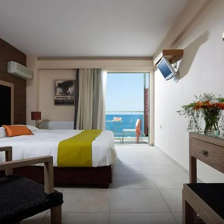 Hotel Belle Helene 3*