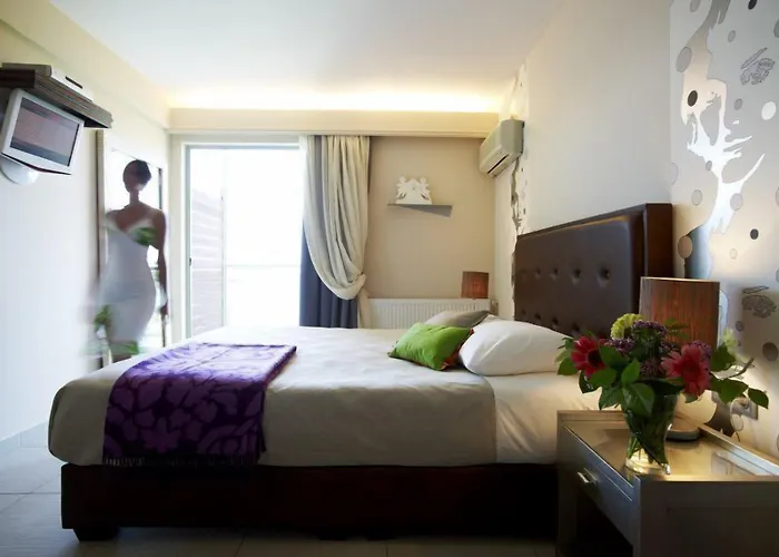 Belle Helene Hotell 3*