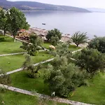 Hotel Belle Helene Vathi