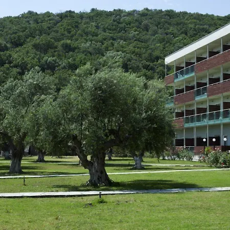 Belle Helene Vathi (Peloponnese)