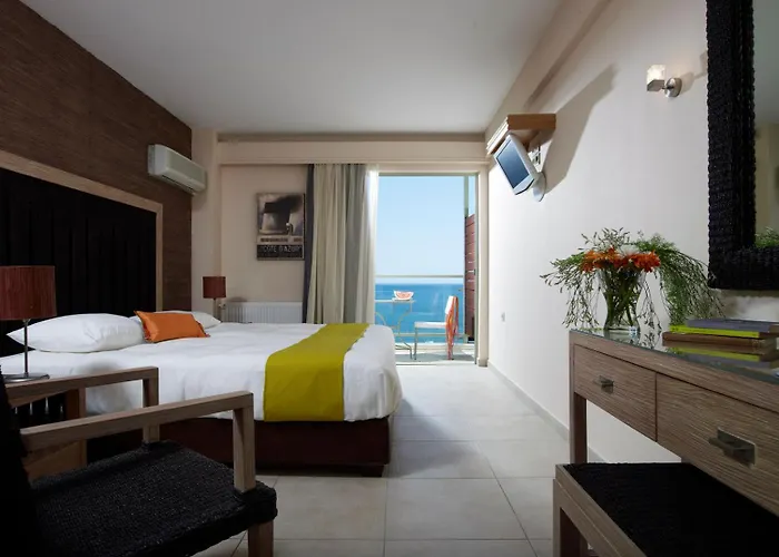 Hotel Belle Helene 3*