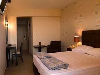 Belle Helene 3* 바티